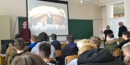 pametni telefon,naslovnica