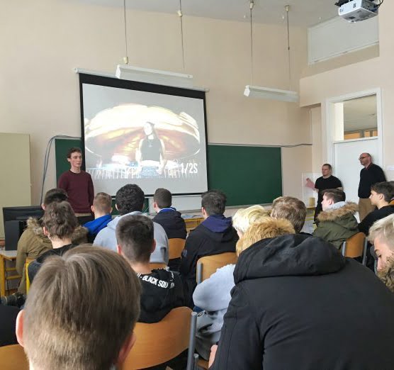 pametni telefon,naslovnica