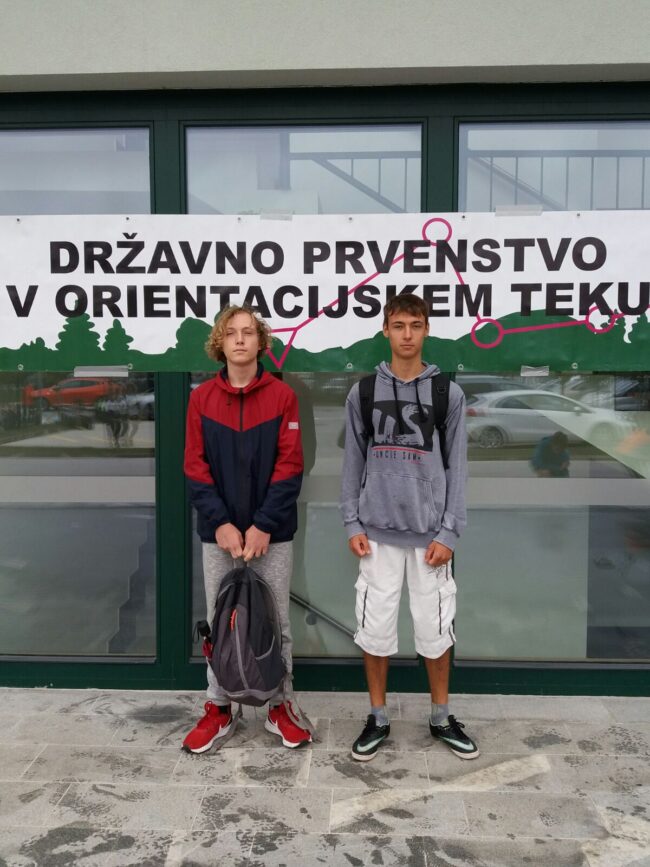 Orientacijski tek Matija Flac in Kristjan Volavc