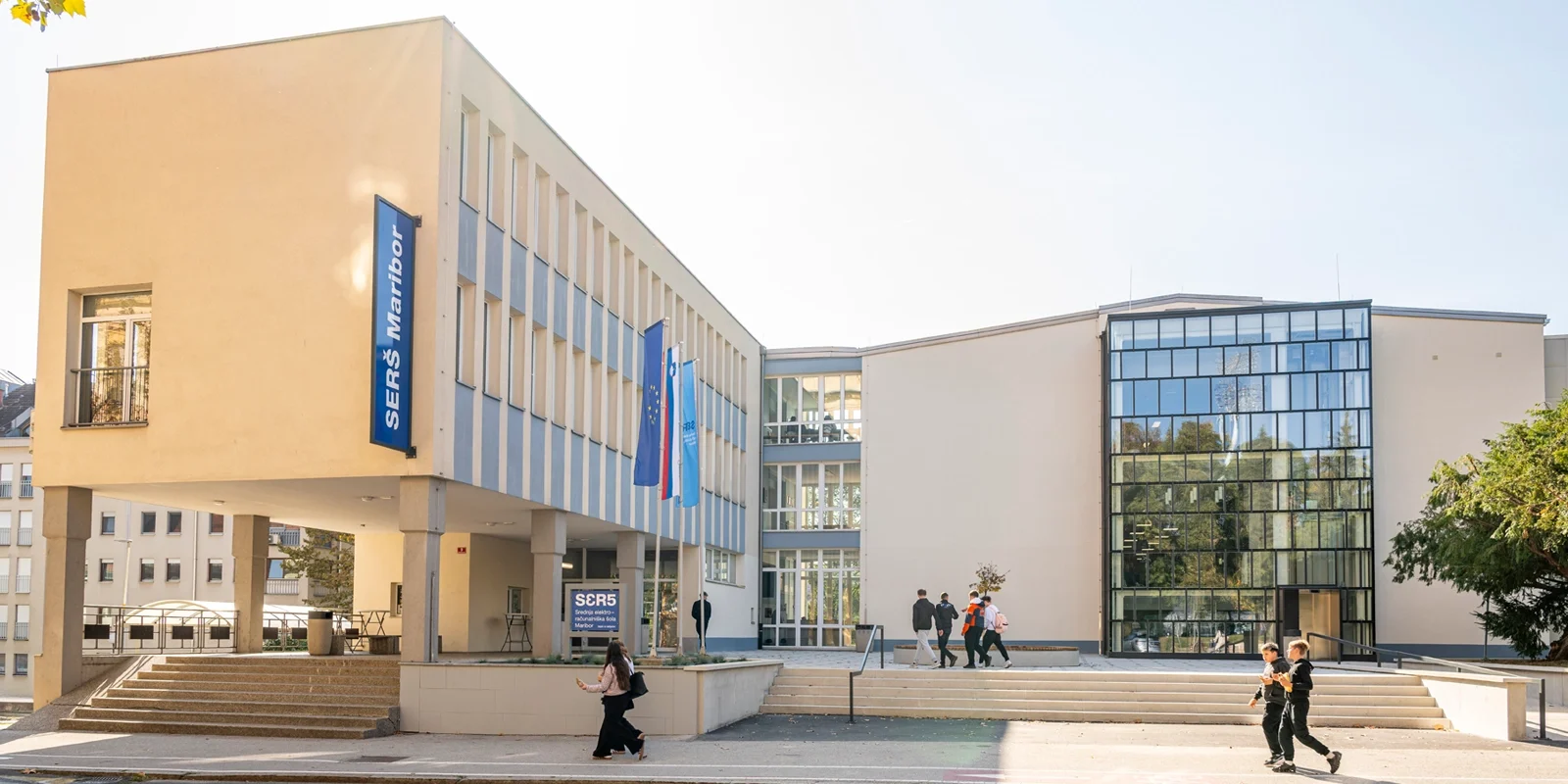 SERŠ Maribor, vhod na Gosposvetski cesti 9