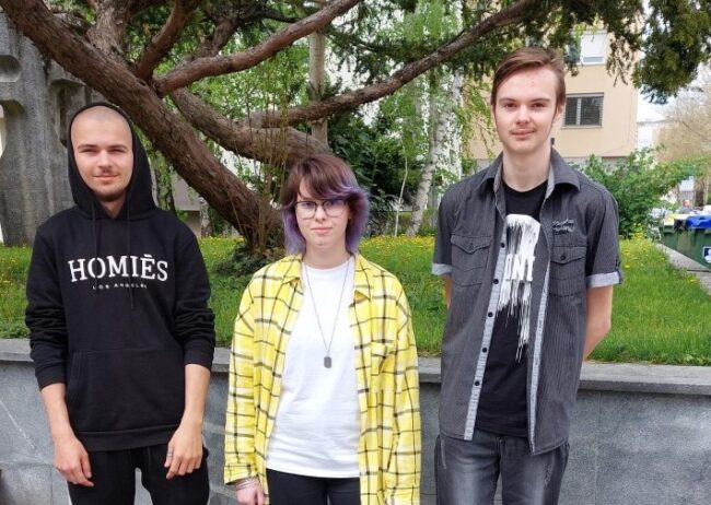 Od leve proti desni: Lukas Pajnkiher (3.bt), Nika Korez (3.ar), Jernej Horvat (3.ar)