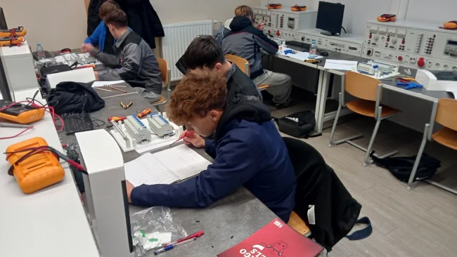 IMG20251003074812_00