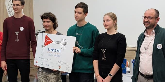 35793699q6137A1BDE6B95C7A0E966C60D09F30C3_1200