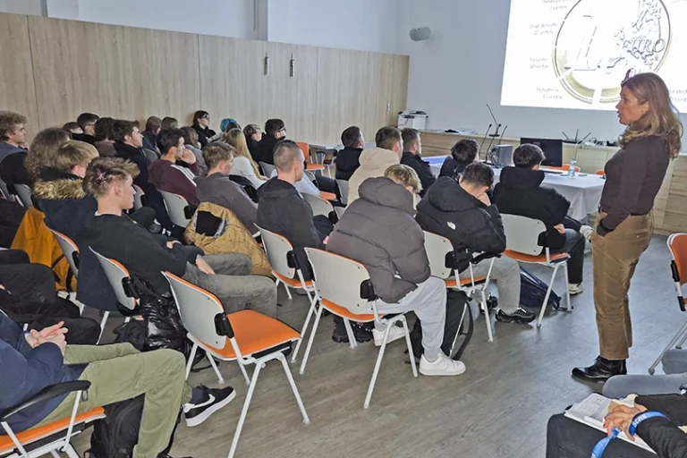 Davčno opismenjevanje mladih